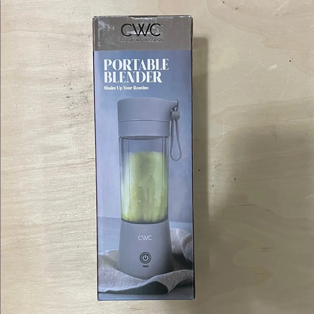 CWC Portable Blender in Gray - Picture 2 of 4